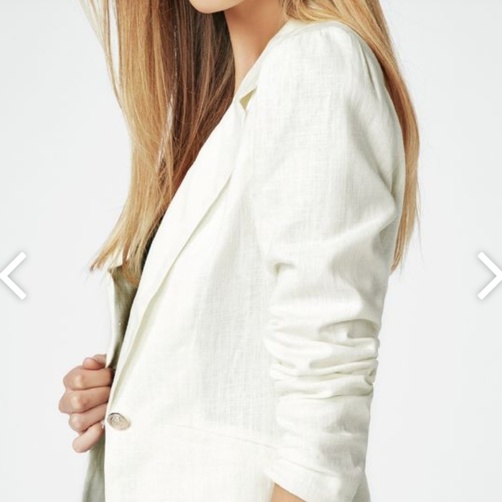 Blazer - Picture 5 of 5